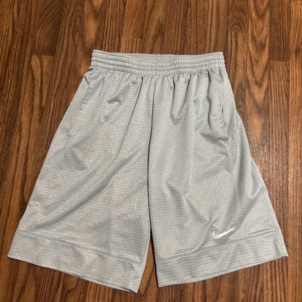 Nike DAZZLES * Y2K Basketball Shorts *Silver Grey Silky Satin * Size Medium